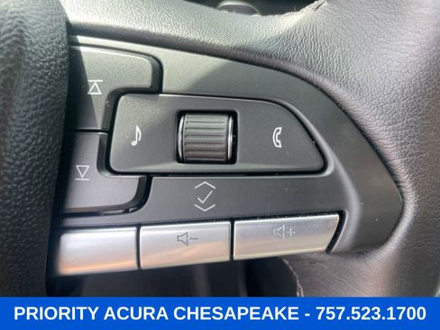 Used 2025 Cadillac XT4 Premium Luxury AWD/4WD image 14