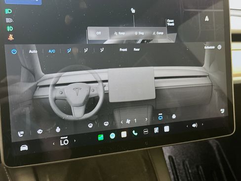 Used 2025 Tesla Model Y Long Range AWD/4WD image 24