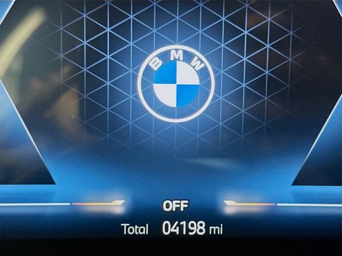 Used 2025 BMW 230i 230i w/ M Sport Package image 12