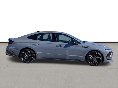 Used 2024 Hyundai Sonata N Line image 4