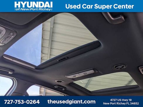 Used 2022 Kia Telluride SX w/ Towing Package image 29