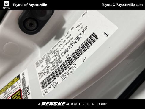 Certified 2025 Toyota Sequoia Limited image 40