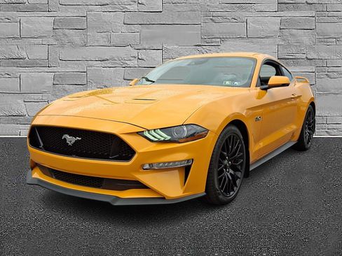 Used 2022 Ford Mustang GT Premium w/ GT Performance Package RWD image 4