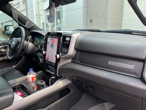 Used 2025 RAM 1500 Big Horn AWD/4WD image 4