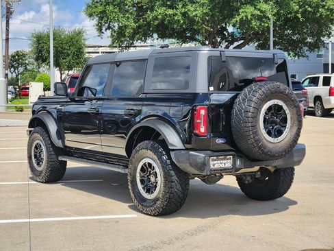 Used 2022 Ford Bronco Outer Banks w/ Sasquatch Package AWD/4WD image 5