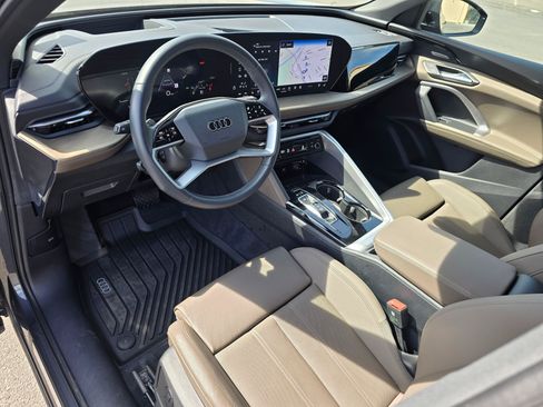 Certified 2025 Audi Q5 Premium w/ Premium Plus AWD/4WD image 2