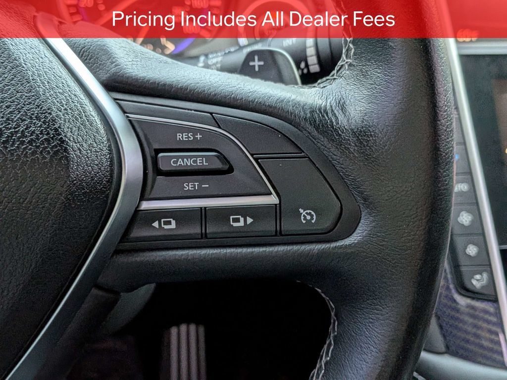 Used 2018 INFINITI Q60 3.0t Sport w/ Cargo Package RWD image 25