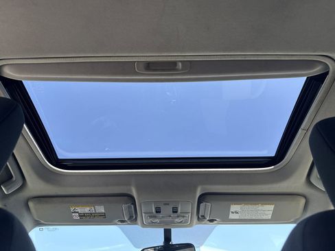 Used 2014 Toyota RAV4 XLE FWD image 35