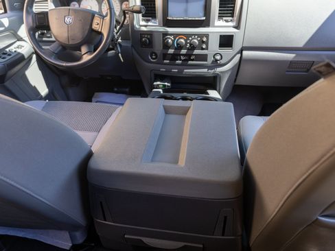 Used 2008 Dodge Ram 2500 Truck SLT w/ Popular Equipment Group AWD/4WD image 40