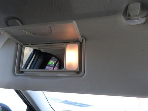 Used 2024 Mitsubishi Eclipse Cross SE image 23