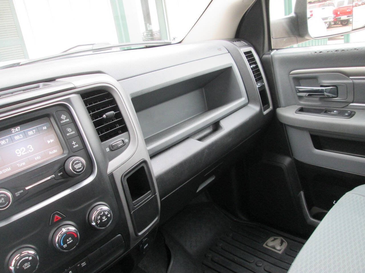 Used 2018 RAM 2500 Tradesman w/ Power & Remote Entry Group AWD/4WD image 17