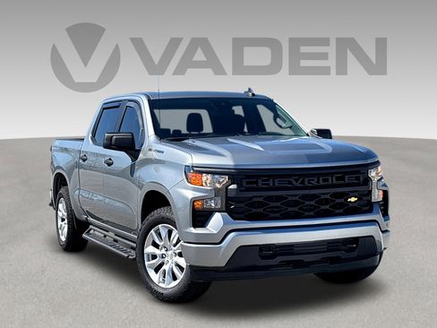 Used 2026 Chevrolet Silverado 1500 Custom image 1
