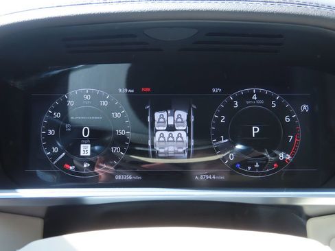 Used 2018 Land Rover Range Rover Supercharged AWD/4WD image 19