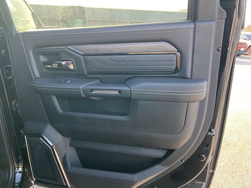New 2026 RAM 2500 Limited image 12
