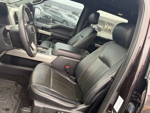 Used 2018 Ford F150 Lariat w/ Equipment Group 502A Luxury AWD/4WD image 9