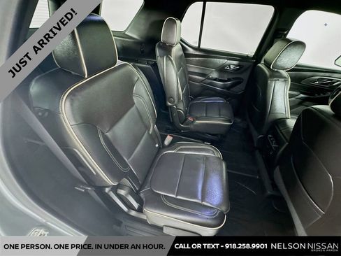 Used 2024 Chevrolet Traverse Premier w/ Redline Edition image 30