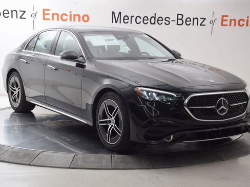 New 2026 Mercedes-Benz E 350 4MATIC Sedan image 8