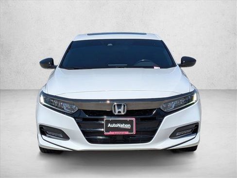 Used 2020 Honda Accord Sport image 2