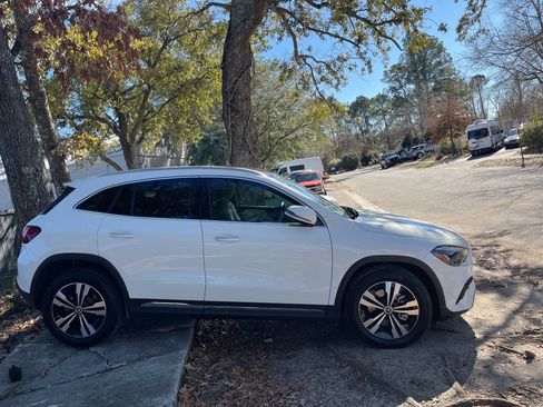 Used 2025 Mercedes-Benz GLA 250 image 5