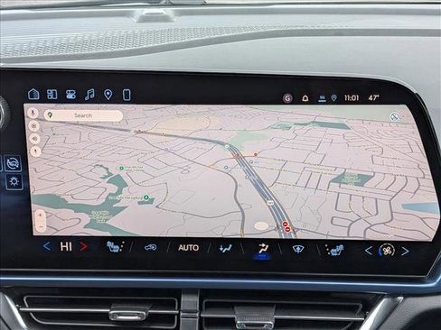 New 2026 Chevrolet Equinox EV LT image 13