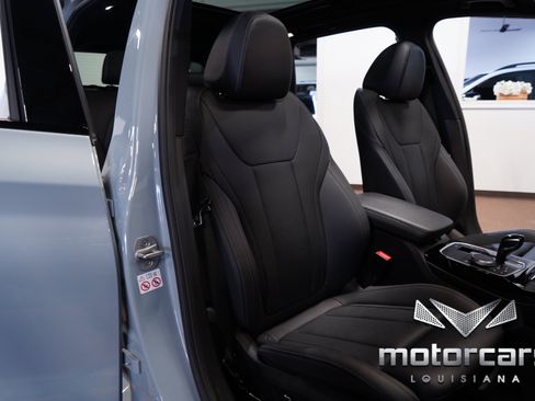 Used 2024 BMW X3 sDrive30i w/ Premium Package w/ZPA RWD image 31