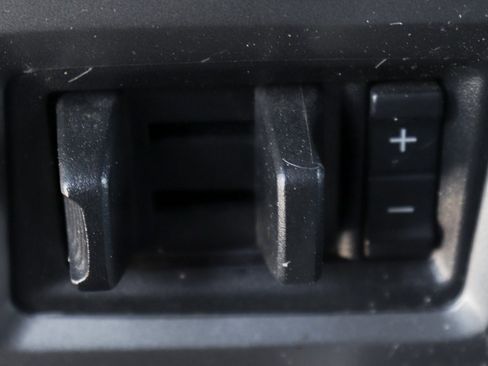 Used 2018 Ford F150 XLT w/ Equipment Group 302A Luxury image 29