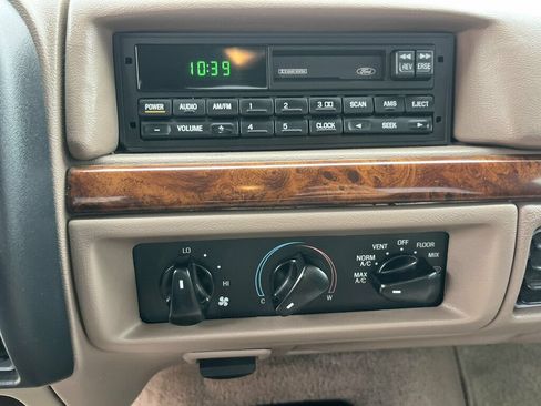 Used 1996 Ford F150 2WD Regular Cab image 58