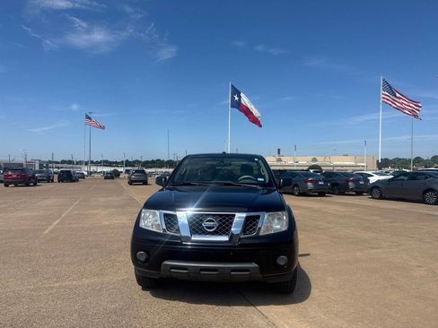 Used 2012 Nissan Frontier SV w/ SV Premium Utility Pkg RWD image 5