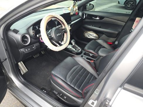 Used 2023 Kia Forte GT w/ GT2 Package image 2