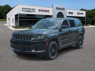 Used 2023 Jeep Grand Cherokee L Laredo AWD/4WD video 1