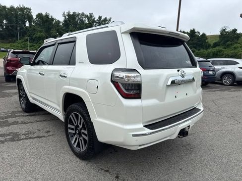 Used 2022 Toyota 4Runner Limited AWD/4WD image 4