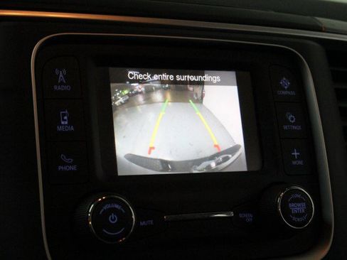 Used 2024 RAM 1500 Classic SLT image 17