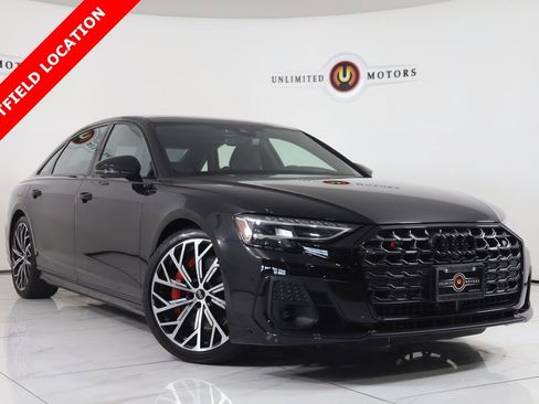 Used 2025 Audi S8 image 1