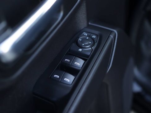 Used 2023 Chevrolet Silverado 1500 Custom Trail Boss w/ LPO, Dark Essentials Package AWD/4WD image 24