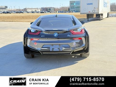 Used 2017 BMW i8 image 10