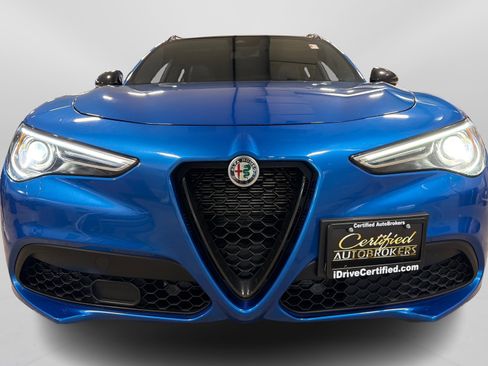 Used 2021 Alfa Romeo Stelvio Ti Sport AWD/4WD image 10