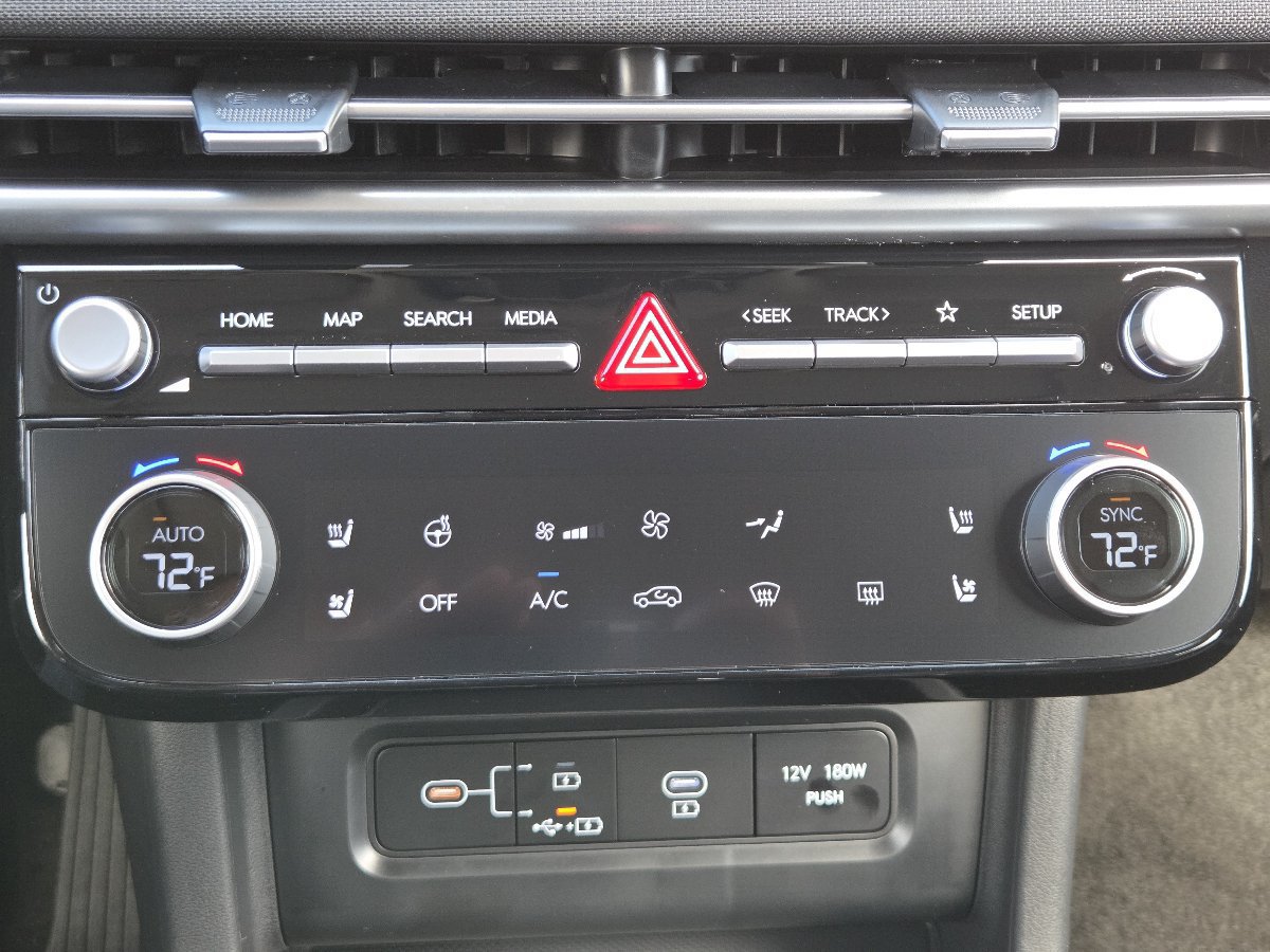 New 2026 Hyundai Tucson Limited AWD/4WD image 40