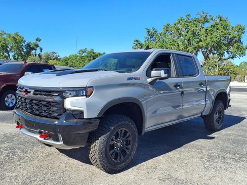 New 2025 Chevrolet Silverado 1500 ZR2 w/ Technology Package image 3