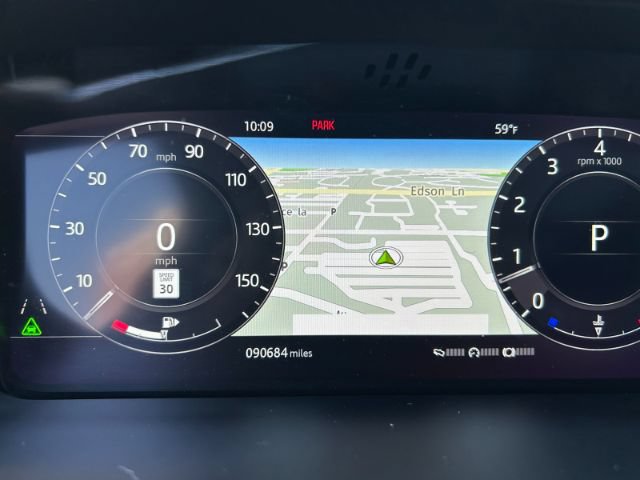 Used 2018 Land Rover Range Rover Sport HSE AWD/4WD image 17