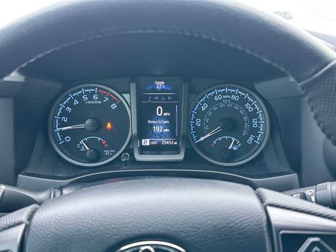 Used 2023 Toyota Tacoma TRD Off-Road w/ Black Out Package (TMS) image 23