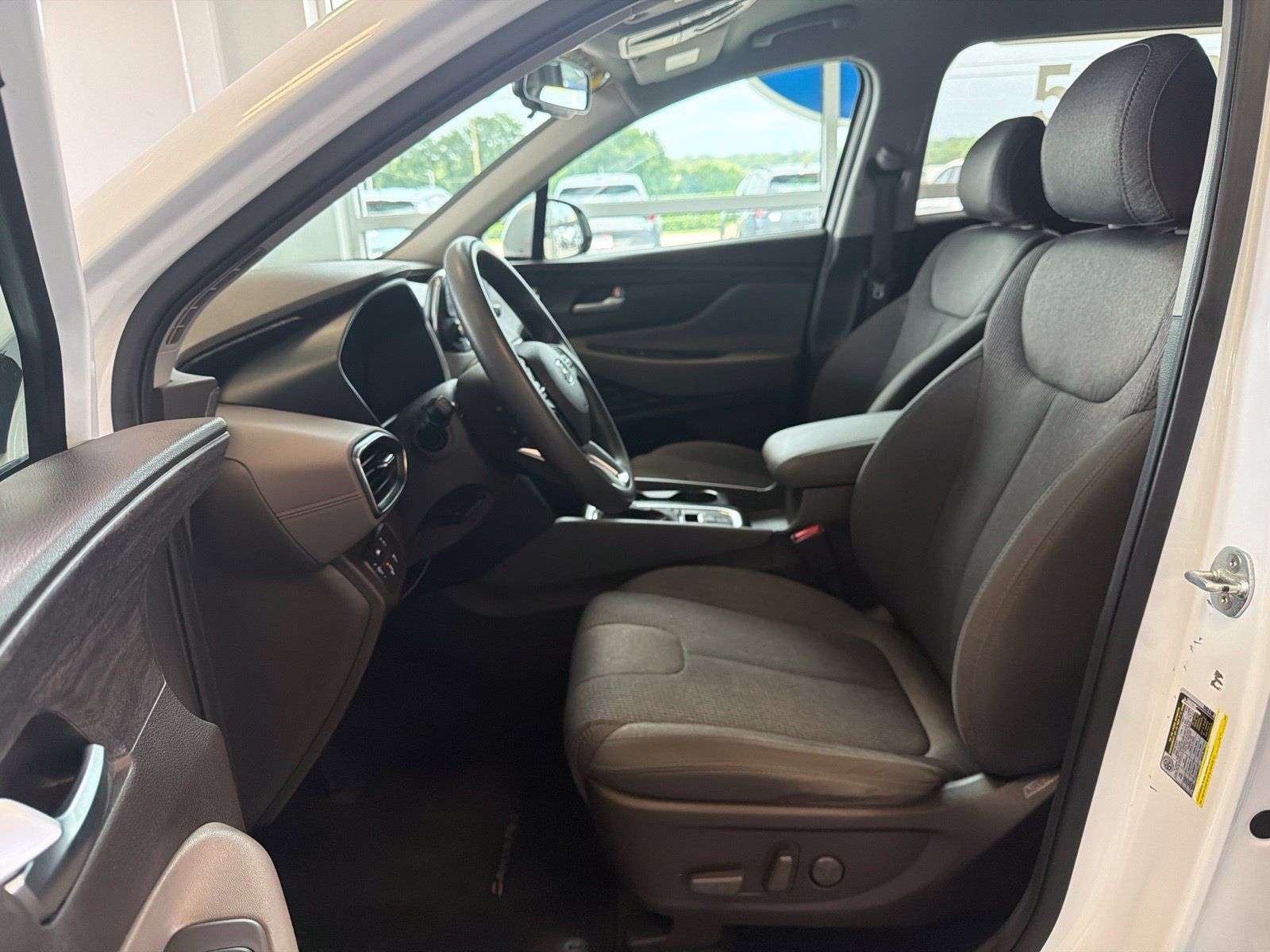 Used 2020 Hyundai Santa Fe SEL AWD/4WD image 15