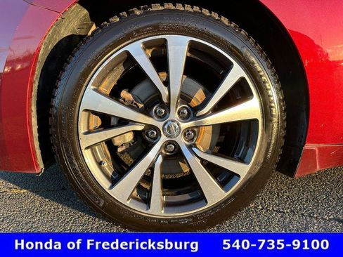 Used 2017 Nissan Maxima 3.5 S image 11