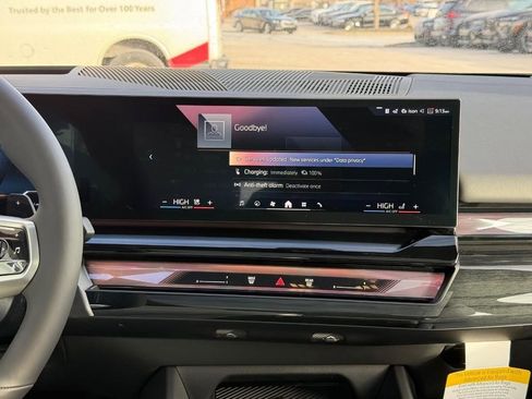 New 2026 BMW 550e xDrive image 7