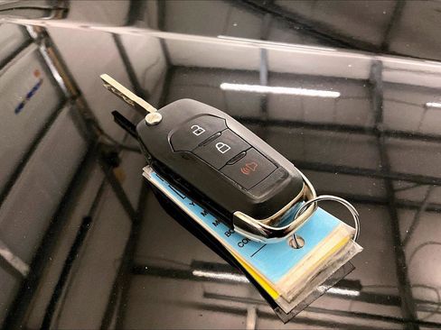 Used 2022 Ford Maverick XL w/ Equipment Group 100A Standard image 9