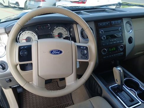 Used 2012 Ford Expedition EL XLT image 18