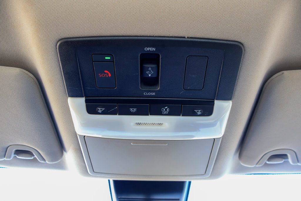 Used 2023 Nissan Altima 2.5 SR w/ SR Premium Package FWD image 19