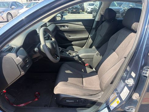 Used 2024 Honda Accord EX image 5