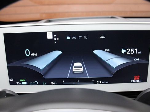 Used 2023 Hyundai Ioniq 5 Limited image 15