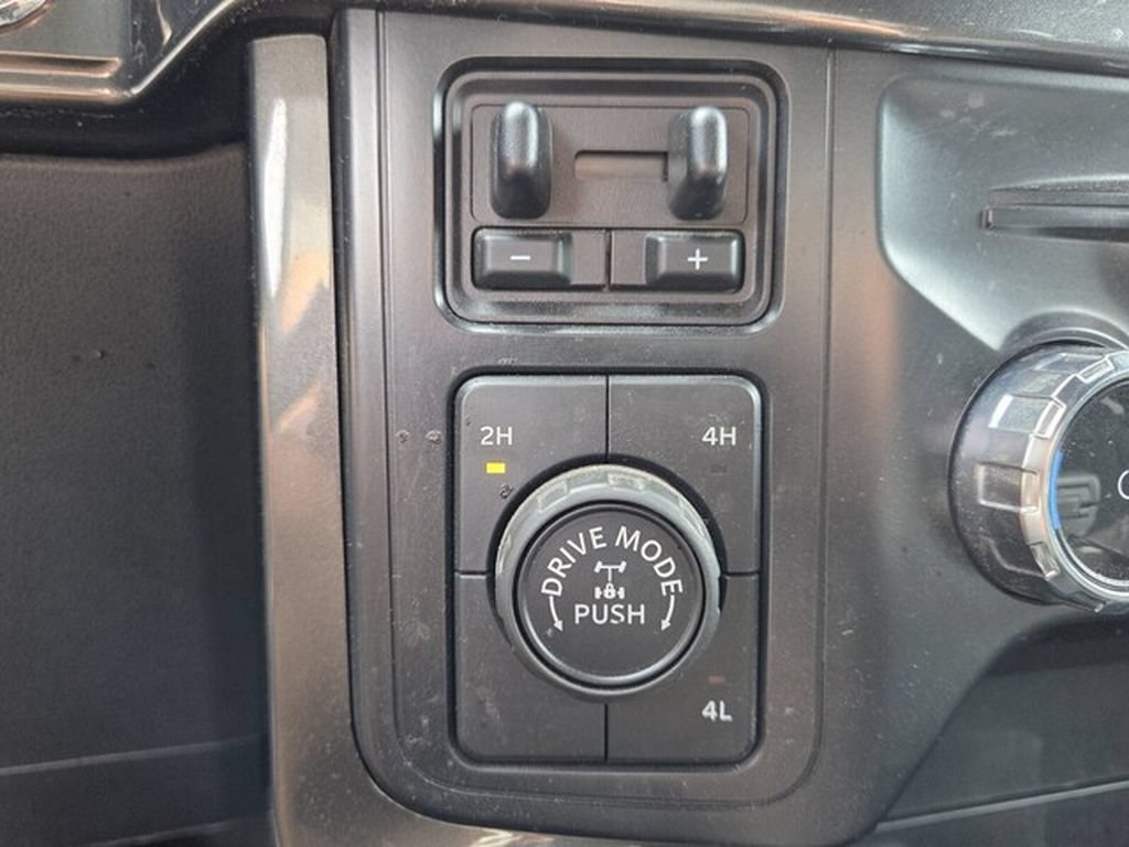 Used 2022 Ford F150 XLT w/ Equipment Group 302A High AWD/4WD image 25