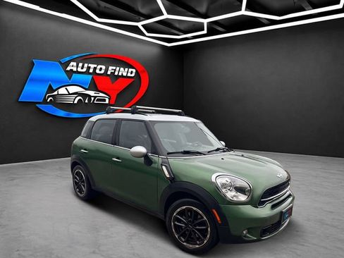 Used 2016 MINI Cooper Countryman S FWD image 2